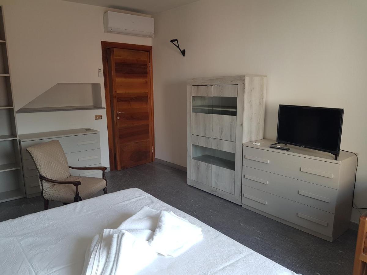 La Beola E Il Noce Hotel Monza Buitenkant foto